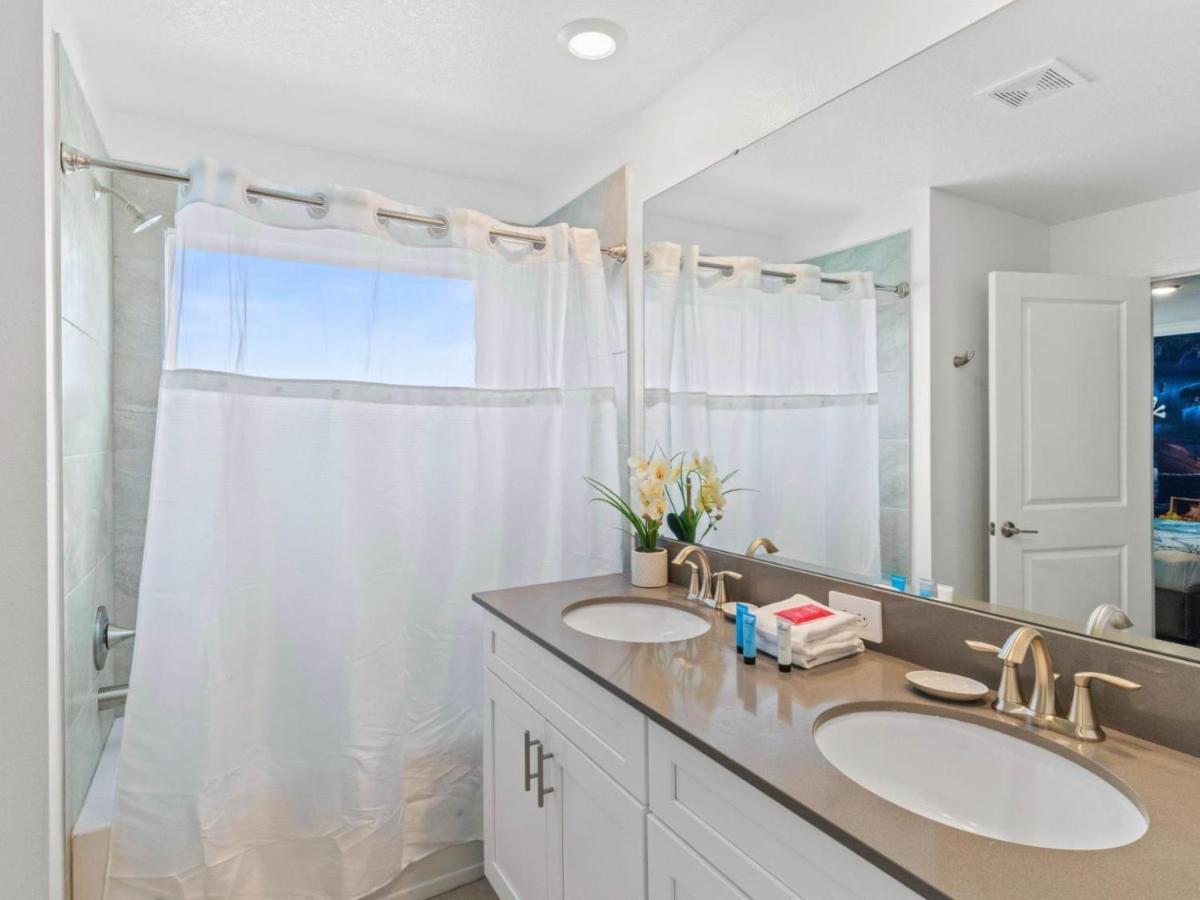 Gorgeous Condo Close To Disney W Private Pool Bbq - Themed Bedrooms Walk To Clubhouse Kissimmee Εξωτερικό φωτογραφία